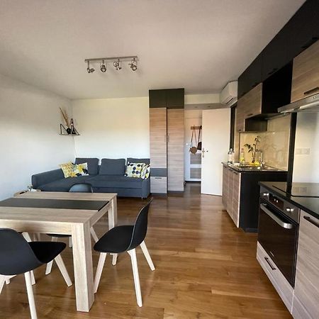 Juan Les Pins Joli T2 Parking Inclus! Apartment Antibes Bagian luar foto